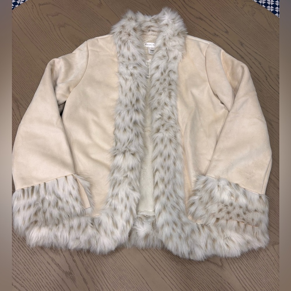 White House Black Market Cream Faux Fur Trim Jacket